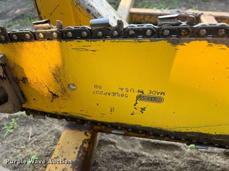 image for item II9146 2003 Tigercat 230B  log loader