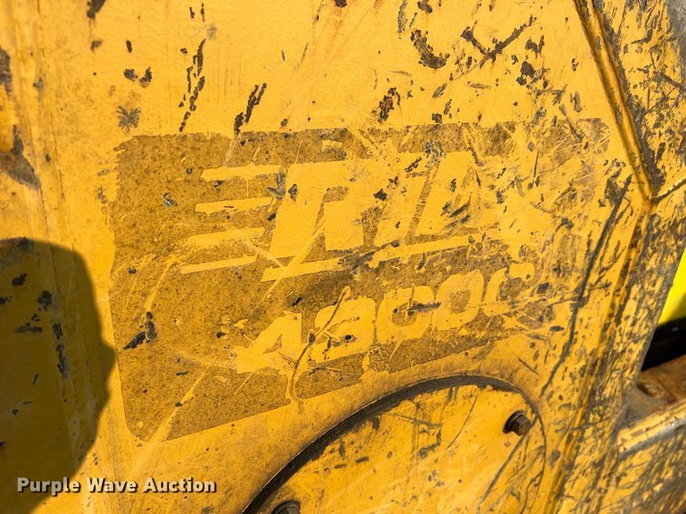 image for item II9146 2003 Tigercat 230B  log loader