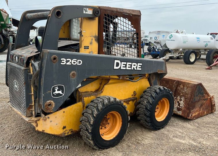 image for item II9178 2012 John Deere 326D  skid steer loader