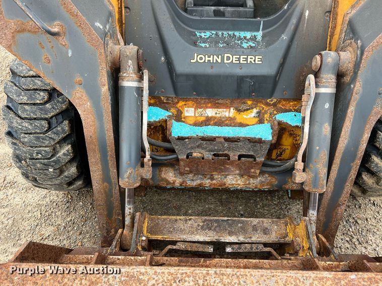 image for item II9178 2012 John Deere 326D  skid steer loader
