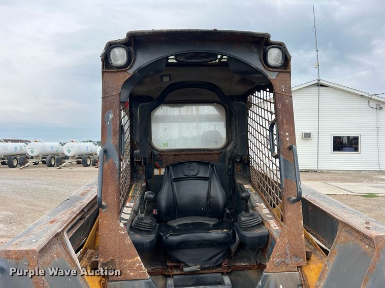 image for item II9178 2012 John Deere 326D  skid steer loader