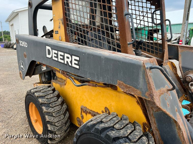 image for item II9178 2012 John Deere 326D  skid steer loader
