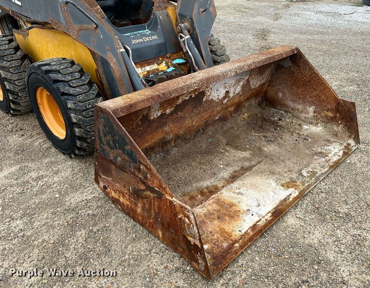 image for item II9178 2012 John Deere 326D  skid steer loader