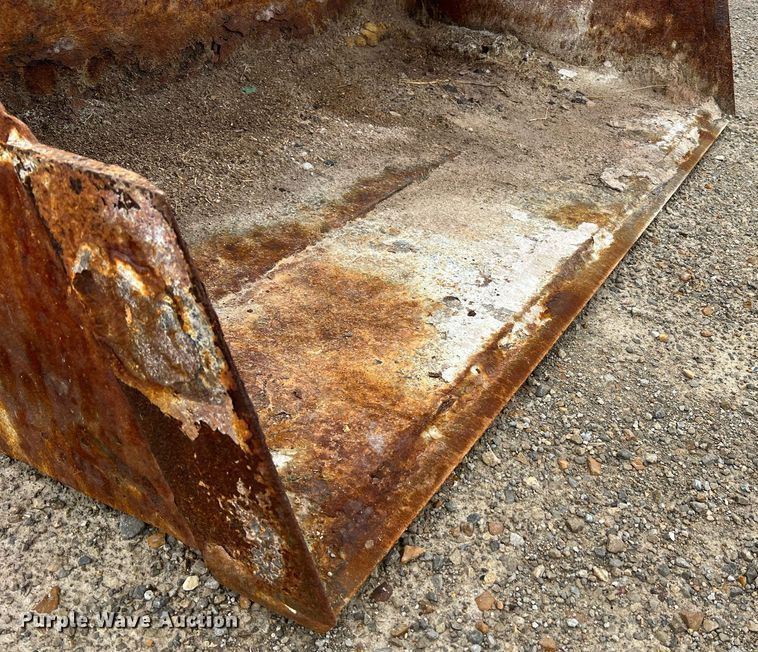 image for item II9178 2012 John Deere 326D  skid steer loader