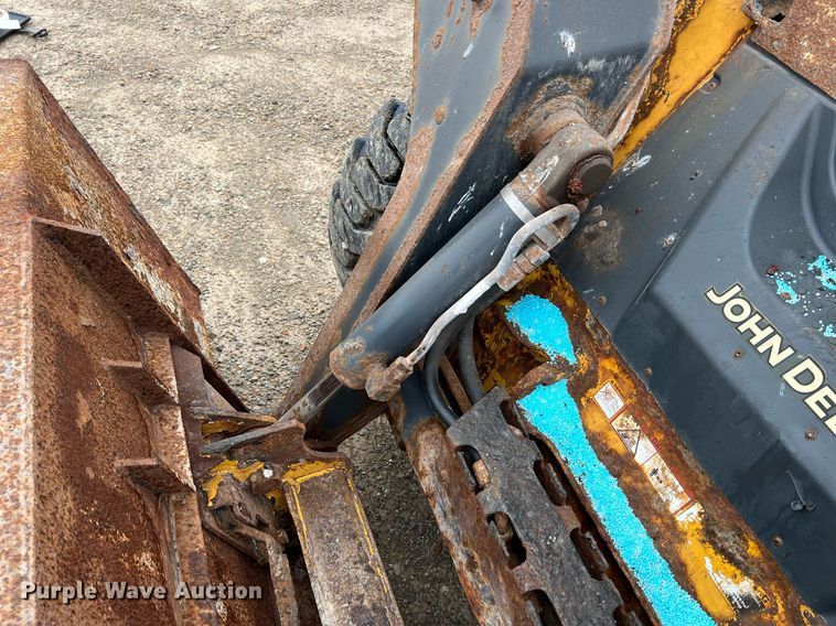 image for item II9178 2012 John Deere 326D  skid steer loader