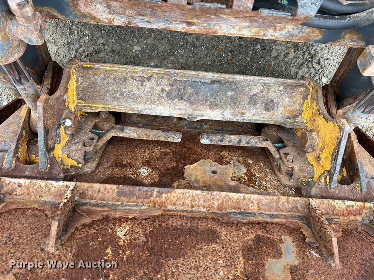 image for item II9178 2012 John Deere 326D  skid steer loader