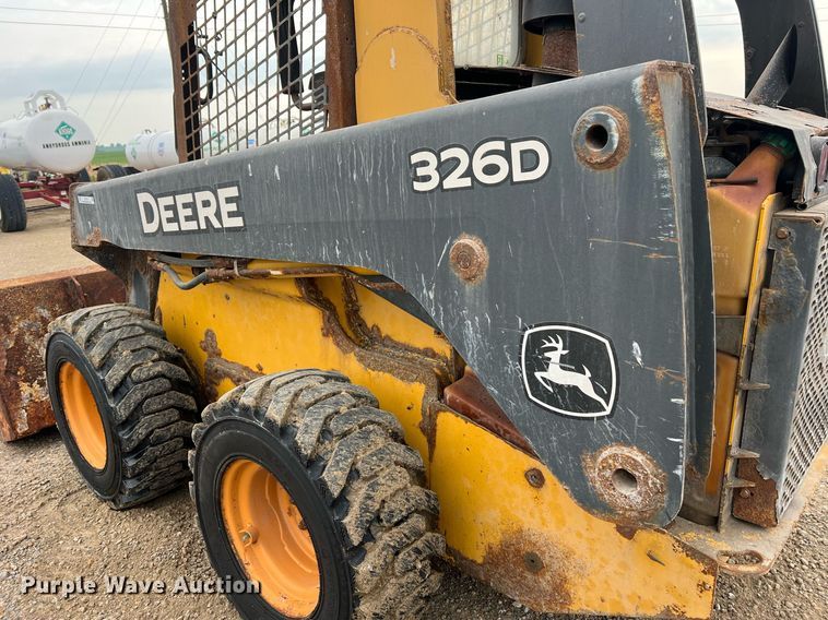 image for item II9178 2012 John Deere 326D  skid steer loader
