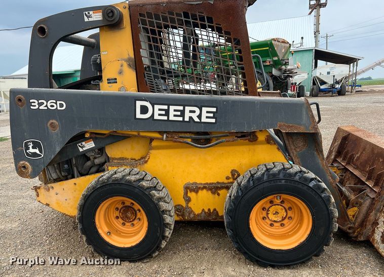 image for item II9178 2012 John Deere 326D  skid steer loader