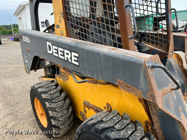 image for item II9178 2012 John Deere 326D  skid steer loader