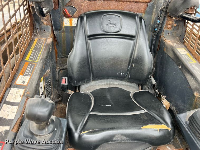 image for item II9178 2012 John Deere 326D  skid steer loader