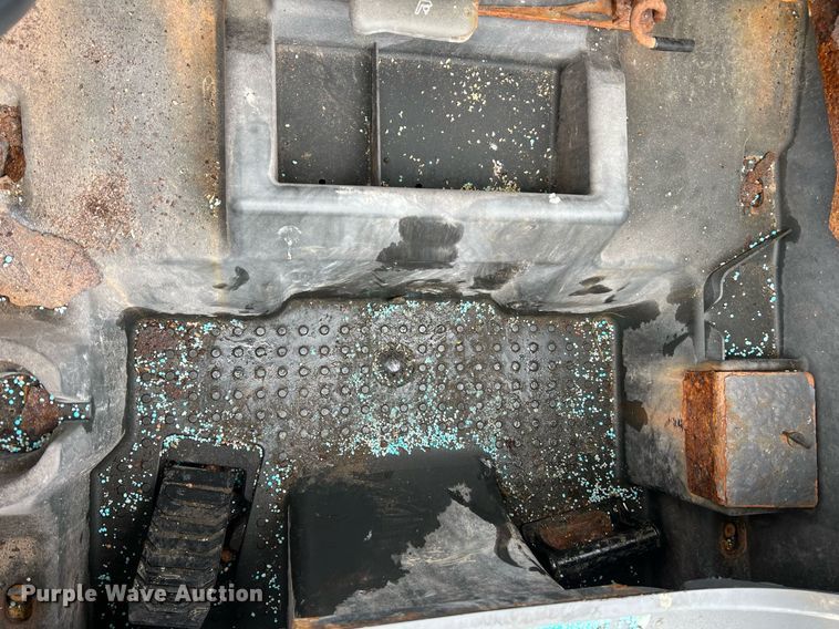 image for item II9178 2012 John Deere 326D  skid steer loader