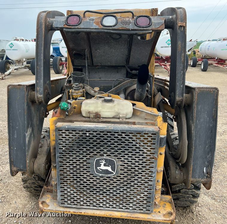 image for item II9178 2012 John Deere 326D  skid steer loader