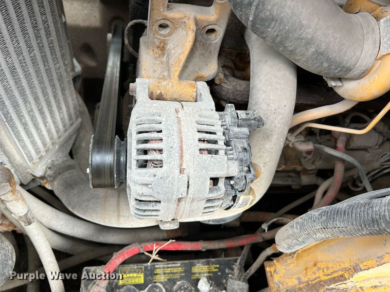 image for item II9178 2012 John Deere 326D  skid steer loader