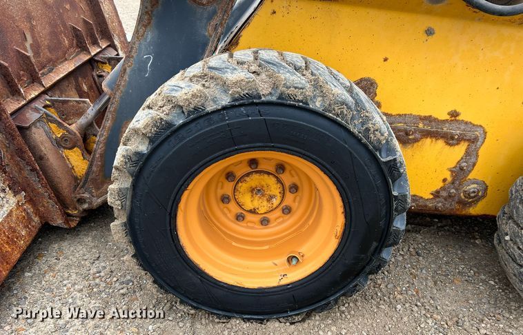 image for item II9178 2012 John Deere 326D  skid steer loader