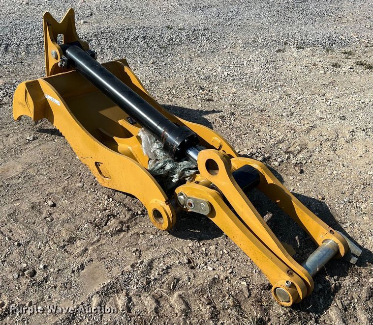 image for item II9185 2022 Landhero CAT315  excavator thumb