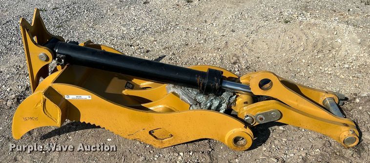 image for item II9185 2022 Landhero CAT315  excavator thumb