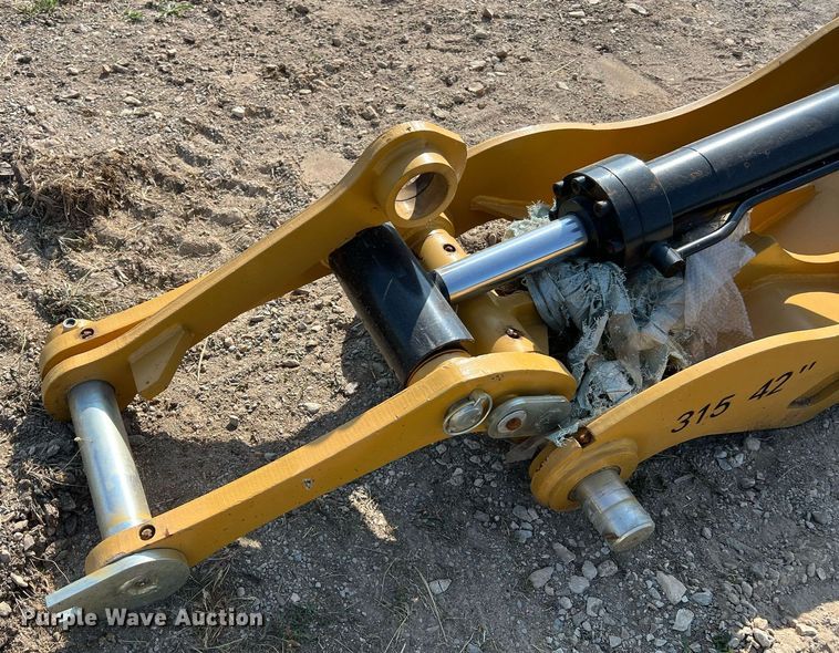 image for item II9185 2022 Landhero CAT315  excavator thumb