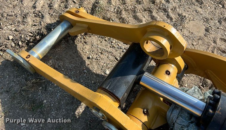 image for item II9185 2022 Landhero CAT315  excavator thumb