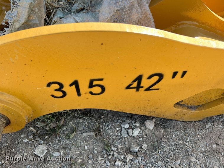 image for item II9185 2022 Landhero CAT315  excavator thumb