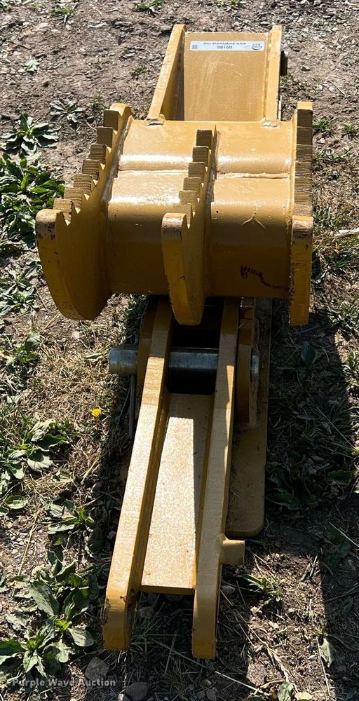 image for item II9186 Landhero CAT312  excavator thumb