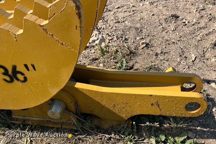 image for item II9186 Landhero CAT312  excavator thumb