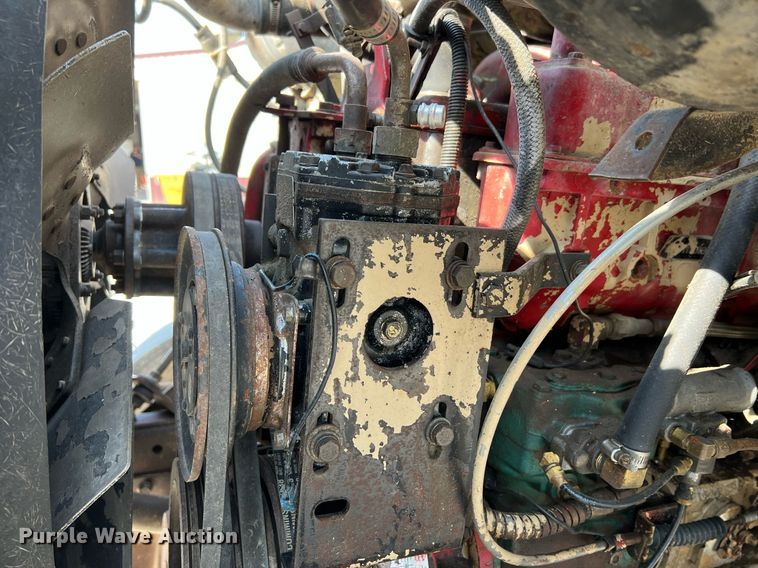 image for item II9187 1982 International F2275  dump truck