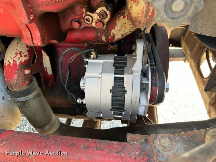 image for item II9187 1982 International F2275  dump truck