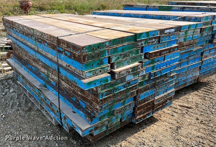 image for item II9195 (5) pallets of concrete forms