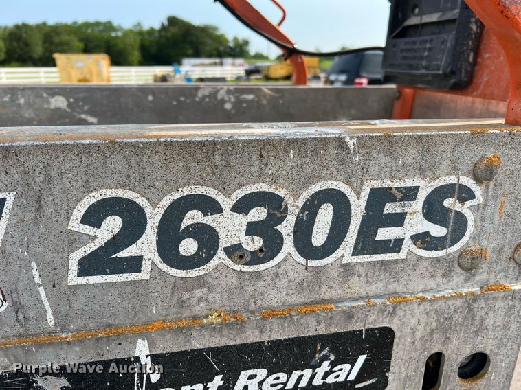 image for item II9197 2005 JLG 2630ES  scissor lift