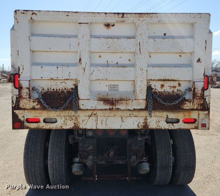image for item JB9565 2007 Crane Carrier Low Entry  dump truck