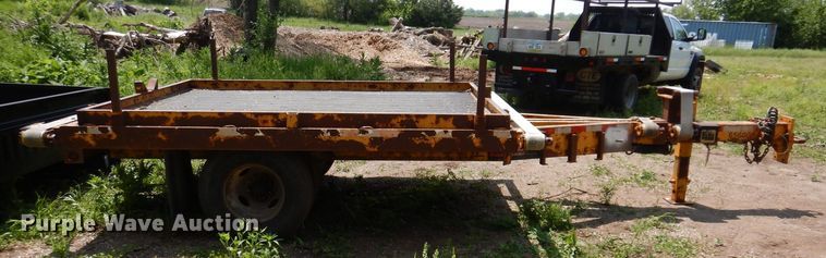 image for item JO9154 2004 Lane  pole trailer
