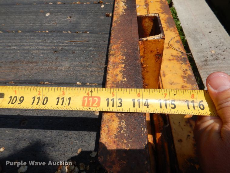 image for item JO9154 2004 Lane  pole trailer