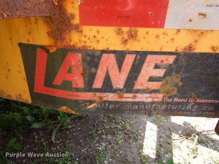 image for item JO9154 2004 Lane  pole trailer