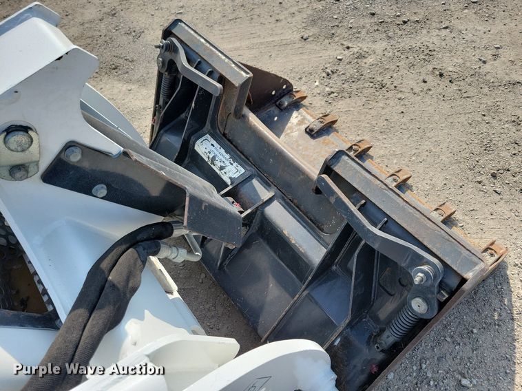 image for item JO9170 2018 Bobcat MT85  compact utility loader