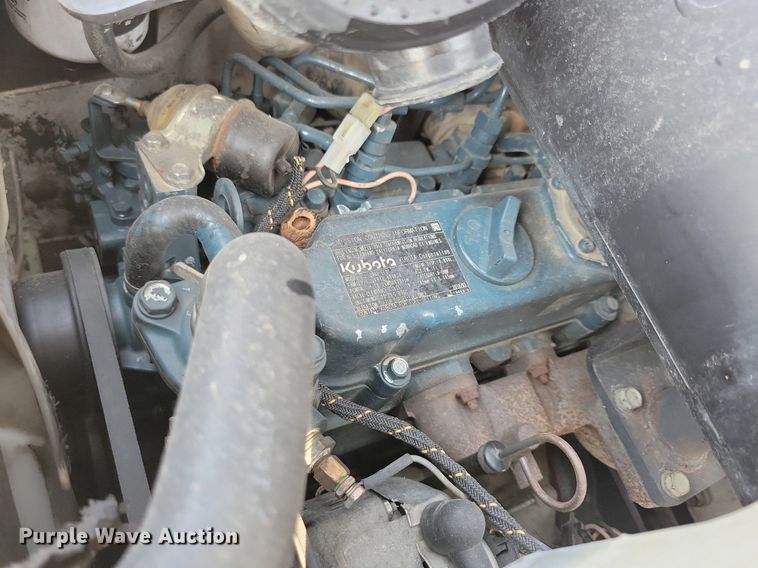 image for item JO9170 2018 Bobcat MT85  compact utility loader