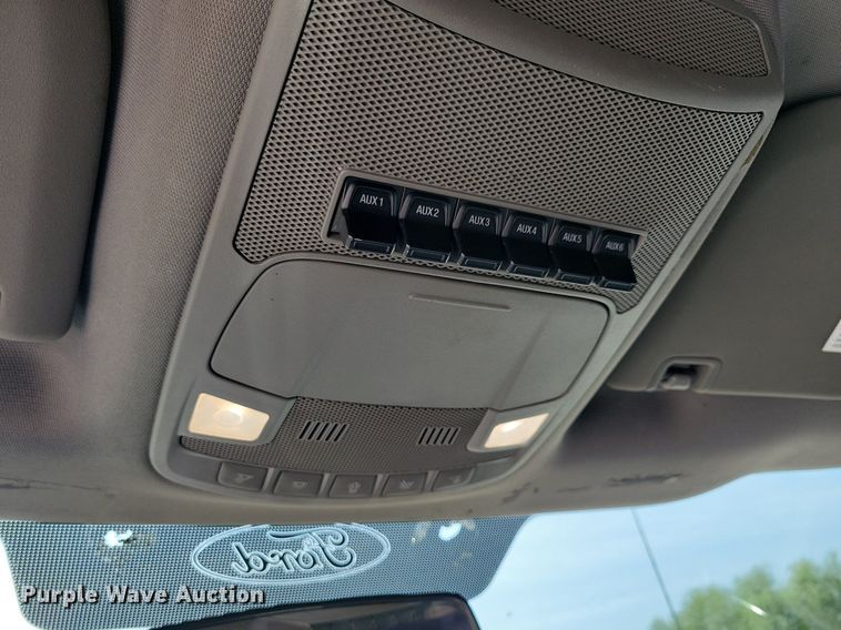 image for item JO9171 2017 Ford F250 Super Duty XL  Crew Cab pickup truck