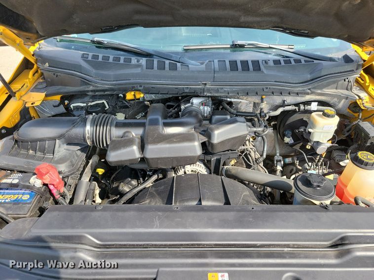 image for item JO9171 2017 Ford F250 Super Duty XL  Crew Cab pickup truck