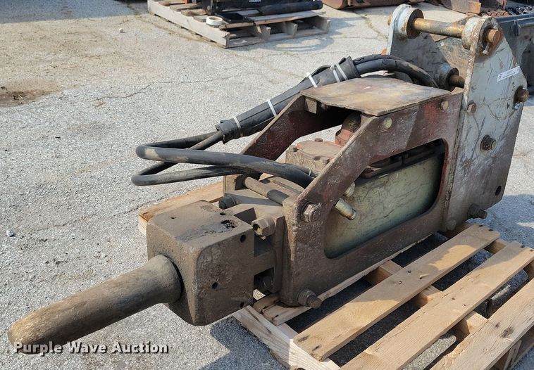 image for item JO9172 1992 Krupp HM600D  breaker