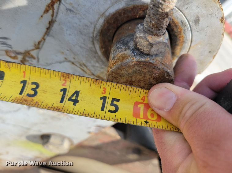 image for item JO9172 1992 Krupp HM600D  breaker