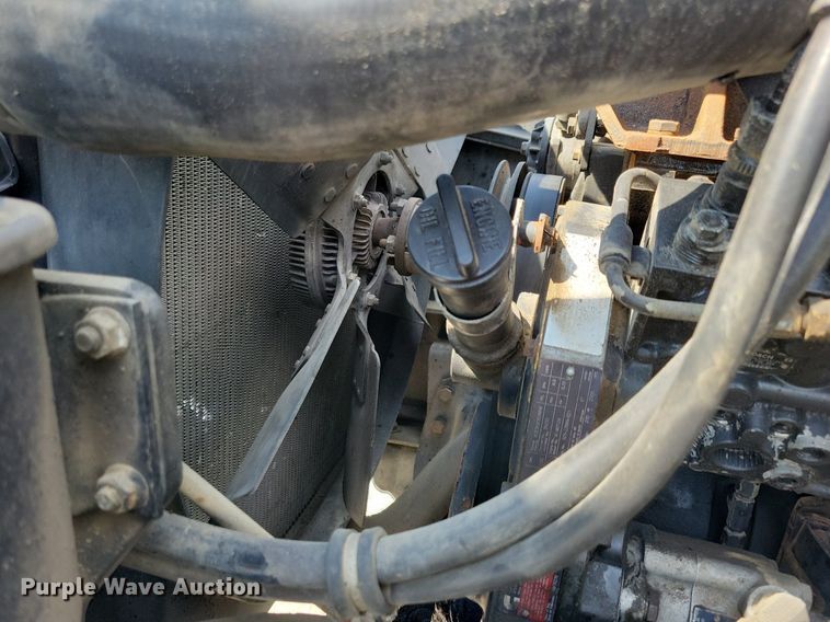 image for item JO9173 1997 Freightliner FL70  flatbed truck