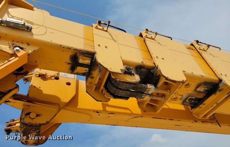 image for item JO9174 2009 Broderson RT-300-2E  crane