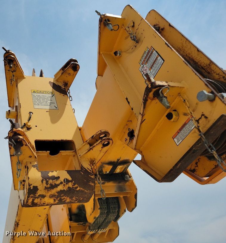 image for item JO9174 2009 Broderson RT-300-2E  crane