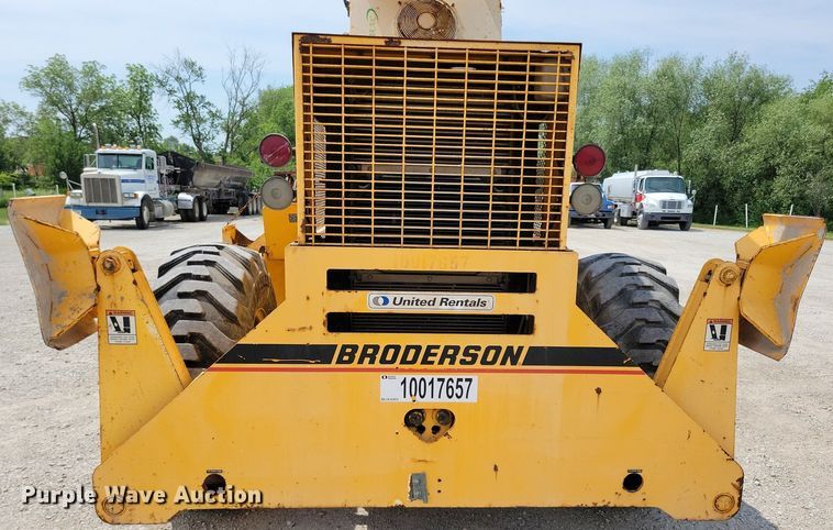 image for item JO9174 2009 Broderson RT-300-2E  crane