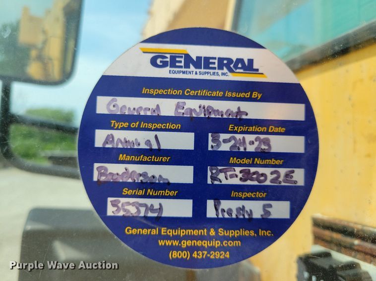 image for item JO9174 2009 Broderson RT-300-2E  crane