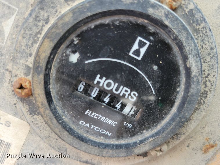 image for item JO9174 2009 Broderson RT-300-2E  crane