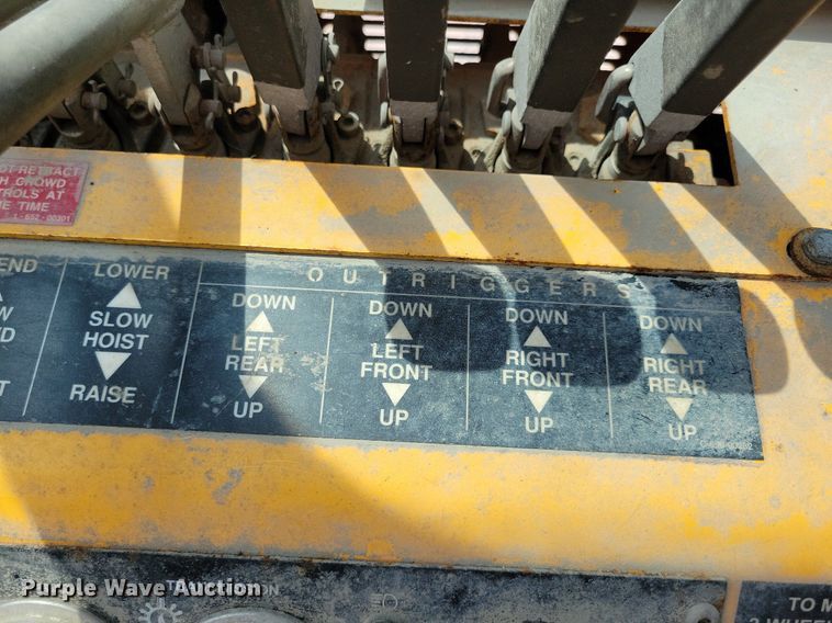 image for item JO9174 2009 Broderson RT-300-2E  crane