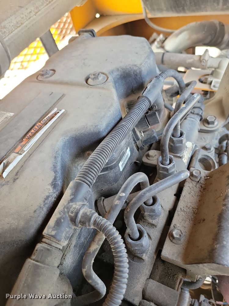 image for item JO9174 2009 Broderson RT-300-2E  crane