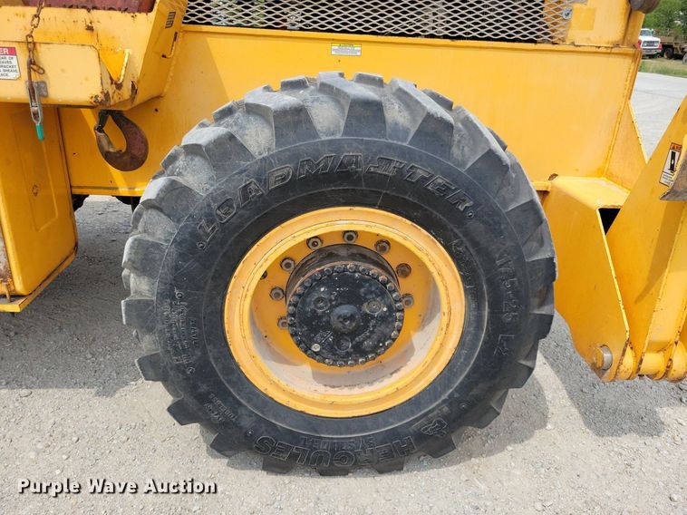 image for item JO9174 2009 Broderson RT-300-2E  crane