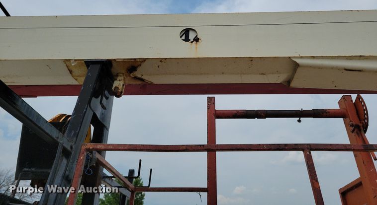 image for item JO9175 1999 Ford F800  crane truck