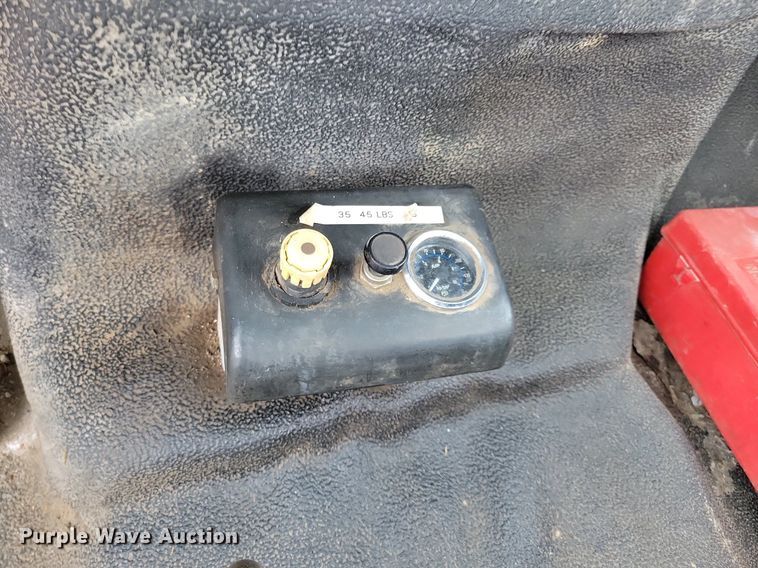 image for item JO9175 1999 Ford F800  crane truck